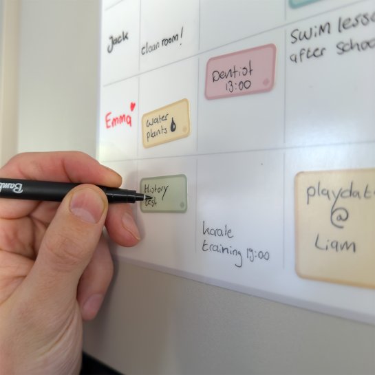 Sticky Whiteboard Family Weekplanner