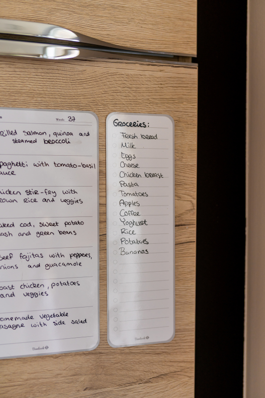 Bambook sticky shopping list