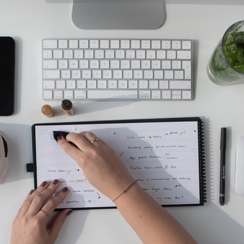 Bambook deskbook